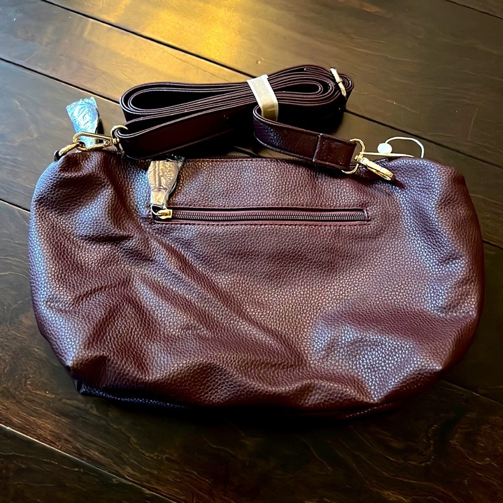 Sandra Robert’s Squared brown bag